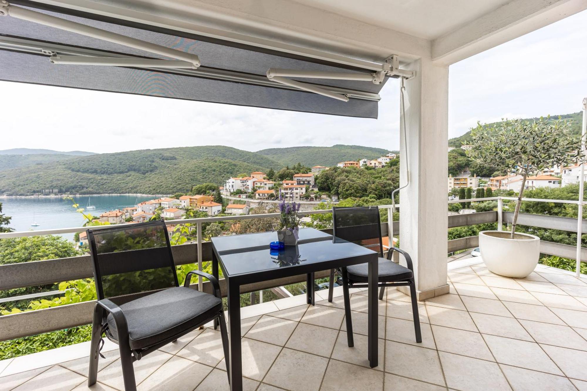 Apartments Sea View Rabac Pokój zdjęcie